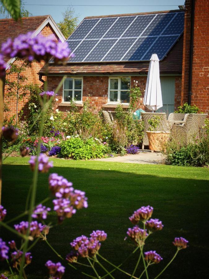Walwyn Court Barns Villa Ledbury Bagian luar foto